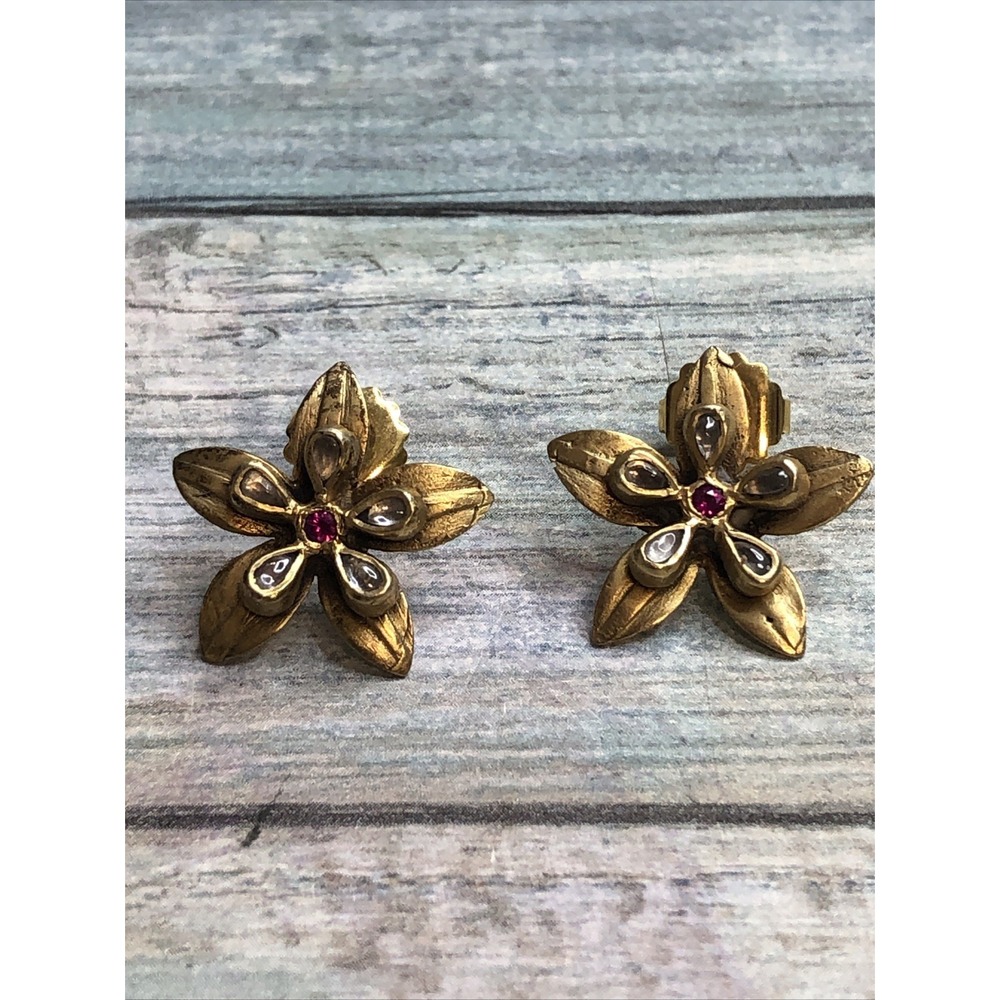 Flower Shape Semi precious stones‎ Gold Vermeil 925 Post Earrings
